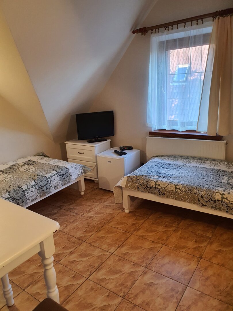 A - KWADRAT KLAUDIA KACZMAREK - 4